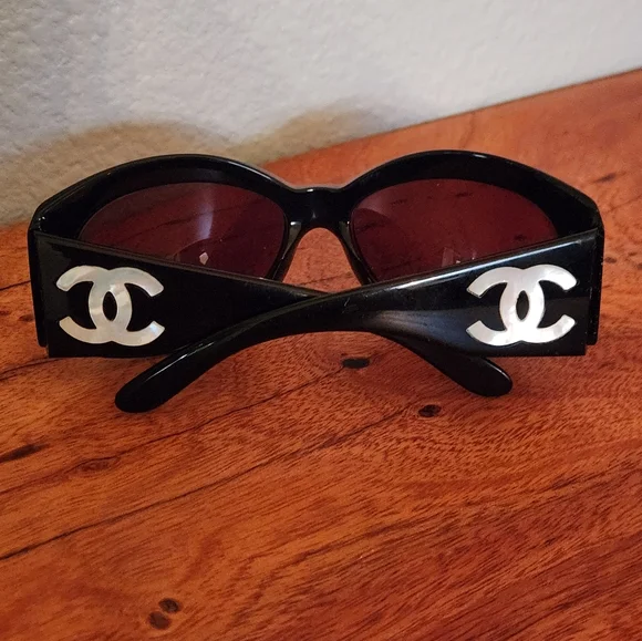Authentic Chanel Black Wrap Sunglasses with Mother of Pearl CC detail at temples - Picture 1 of 14